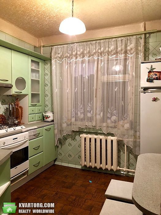 Sell 2-room apartment. Киев,  Вышгородская — photo 3