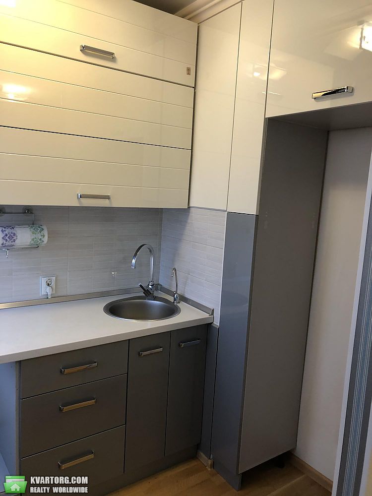Sell 1-room apartment. Киев,  Василия Яна — photo 10