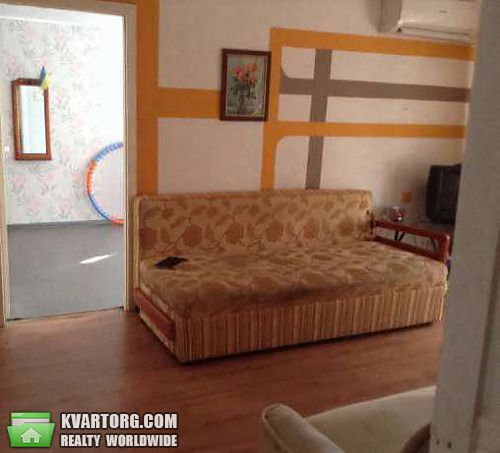Rent out 2-room apartment. Киев, Братиславская — photo 2
