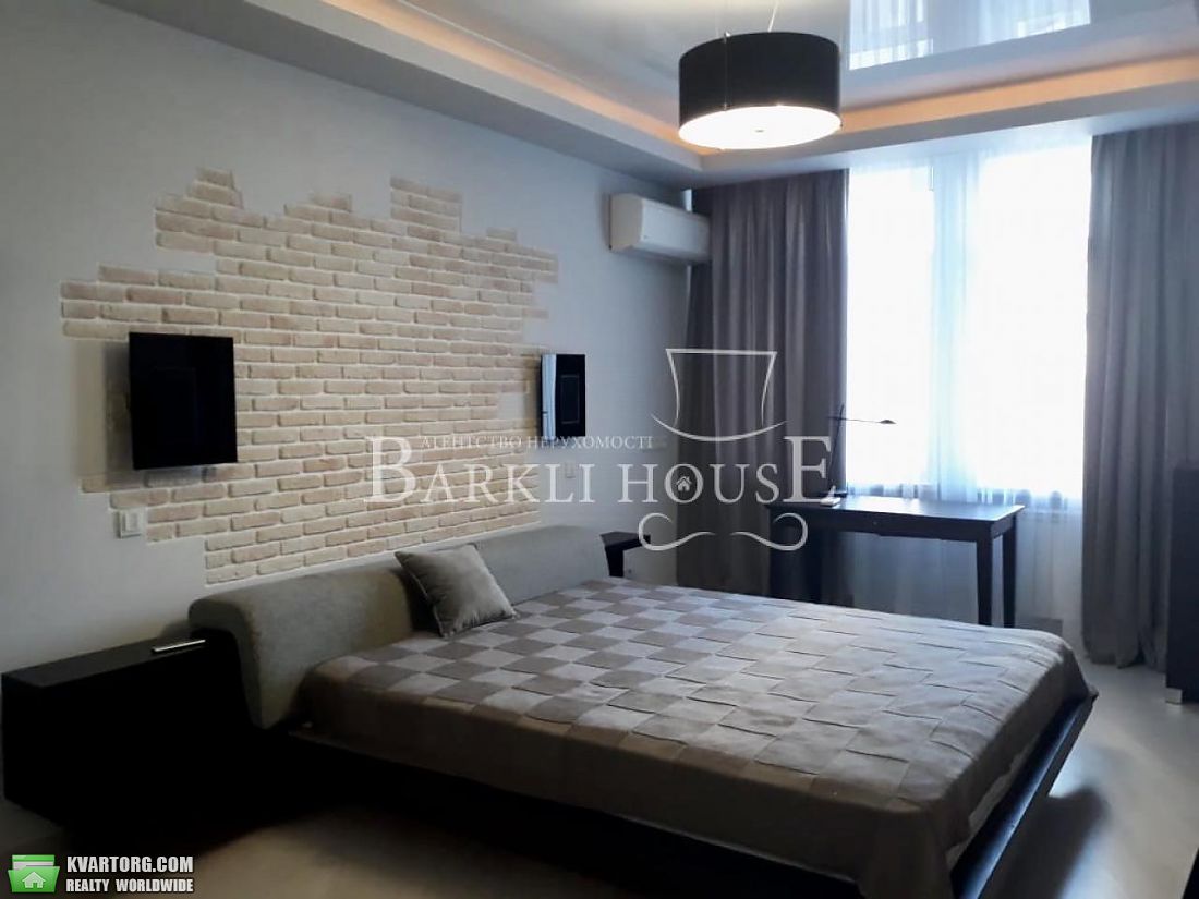 Rent out 4-room apartment. Киев,  Щекавицкая — photo 5