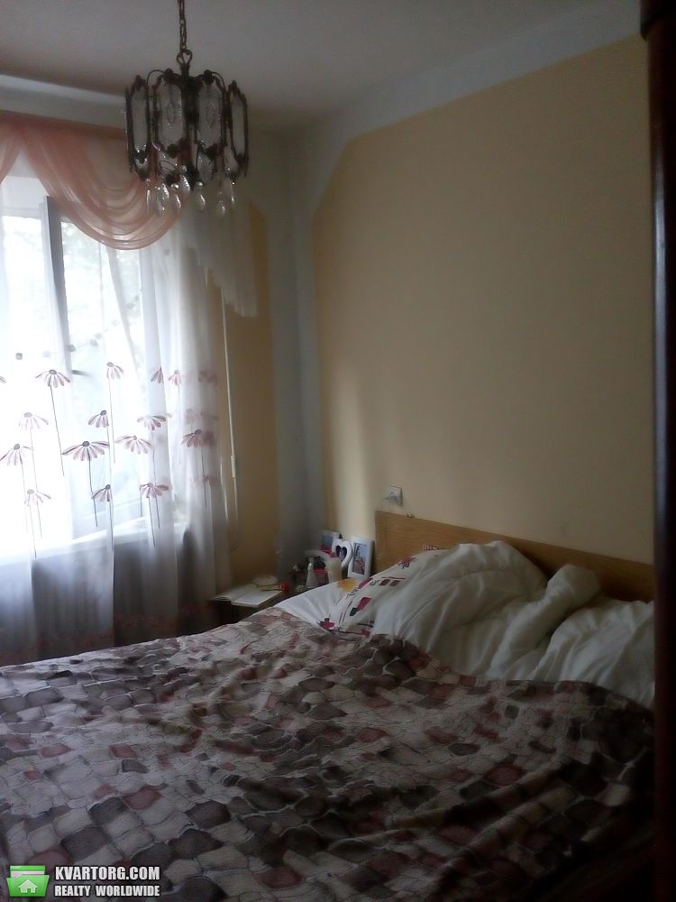 Sell 3-room apartment. Днепропетровск, Тополь-1 — photo 1