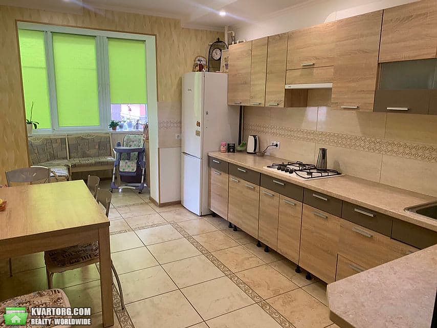Rent out 2-room apartment. Львов,  Пулюя — photo 1