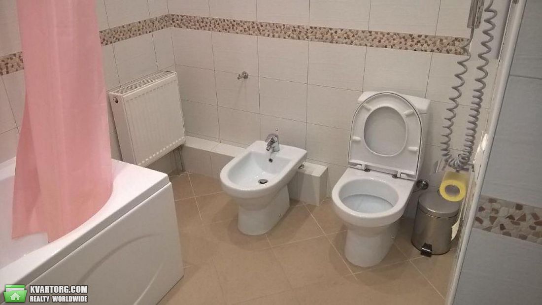Rent out 3-room apartment. Киев,  Коперника — photo 4