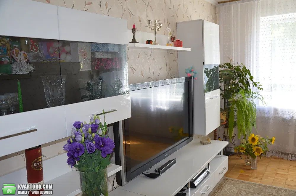 Sell 2-room apartment. Киев,  Армянская — photo 1