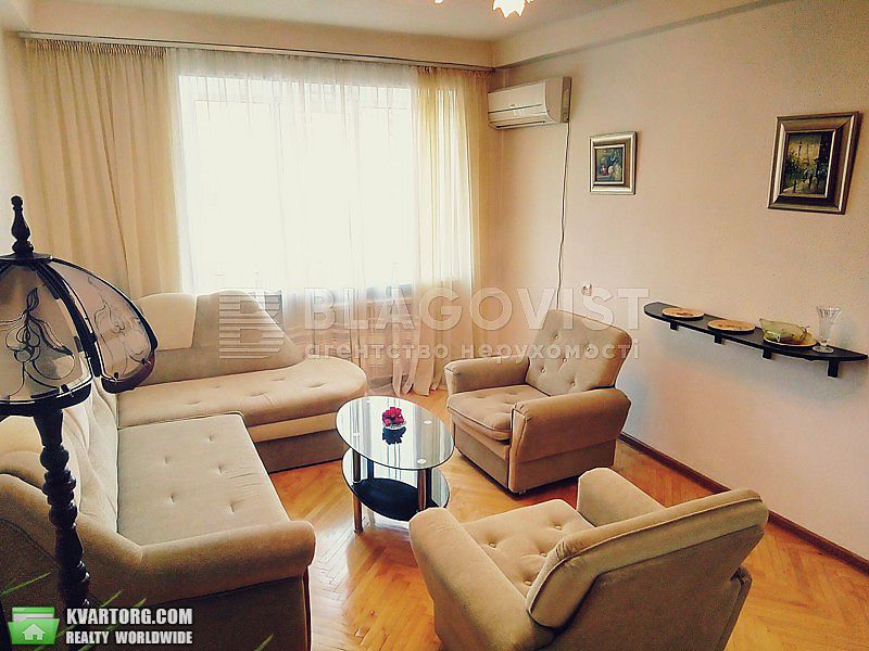 Rent out 2-room apartment. Киев,  Леси Украинки бул — photo 4