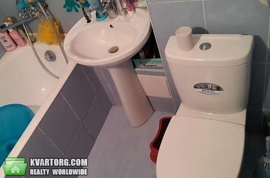 Sell 3-room apartment. Киев,  Комарова — photo 2