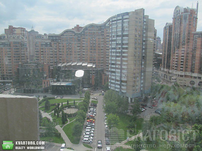 Sell 3-room apartment. Киев,  Старонаводницкая — photo 9