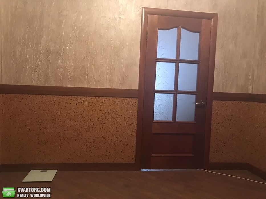 Sell 3-room apartment. Киев,  Печенежская — photo 1