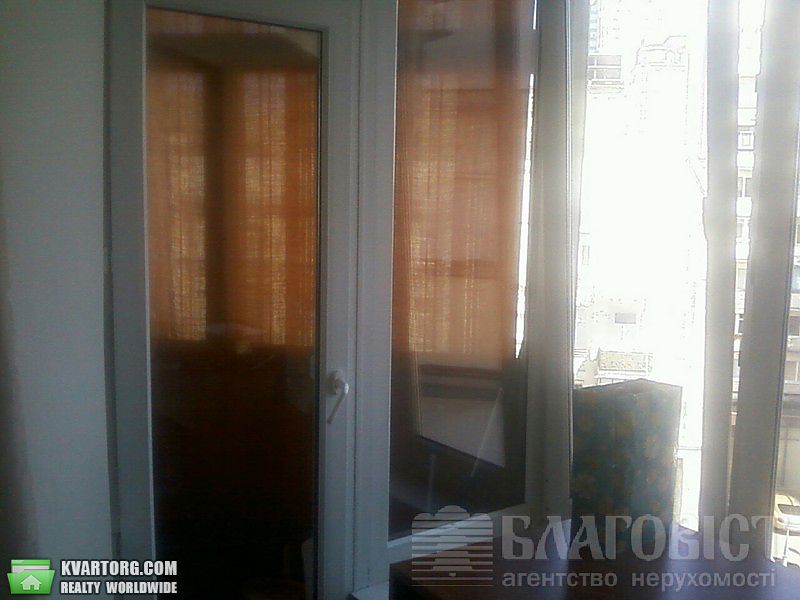 Sell 2-room apartment. Киев,  Большая Васильковская — photo 2