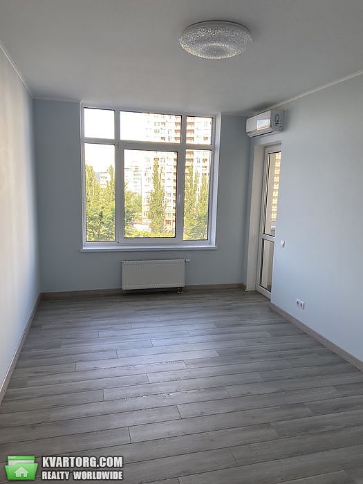 Rent out office. Киев, Сверстюка — photo 1