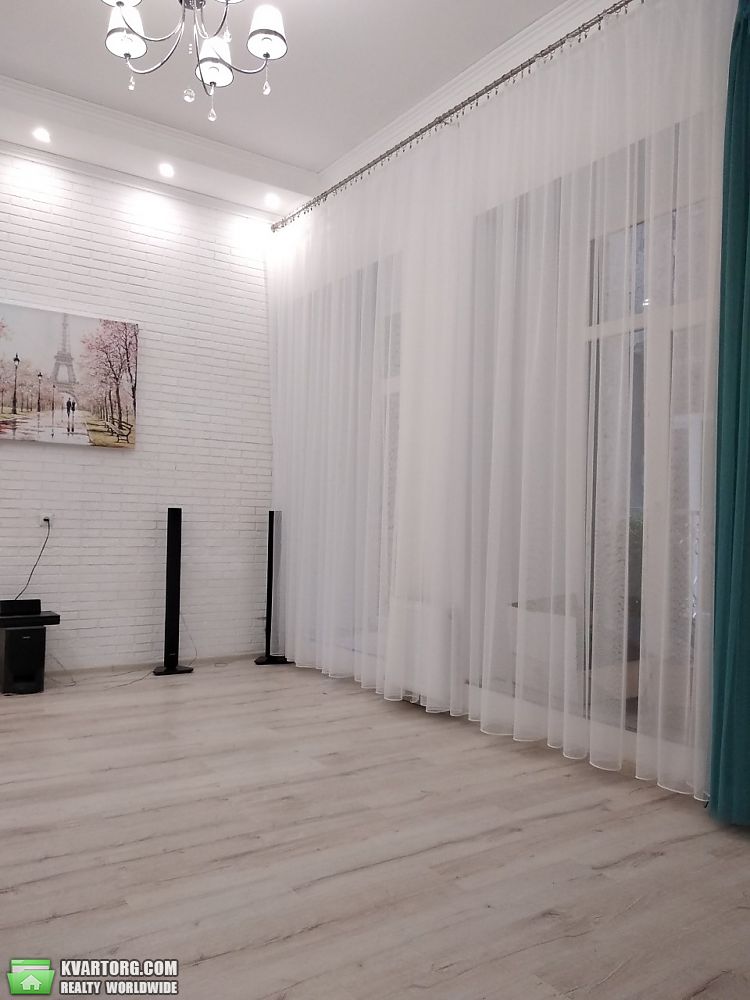 Sell 2-room apartment. Одесса, Покровский пер — photo 1