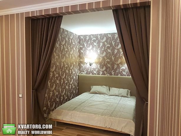 Rent out 1-room apartment. Киев,  Конева — photo 3