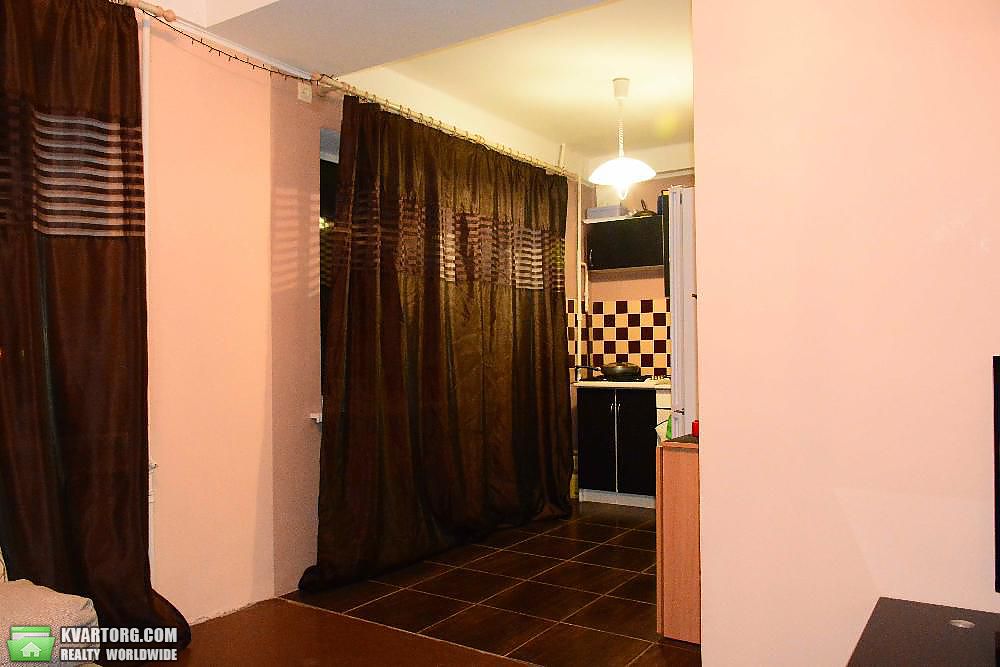 Sell 3-room apartment. Киев,  Харьковское шоссе — photo 10