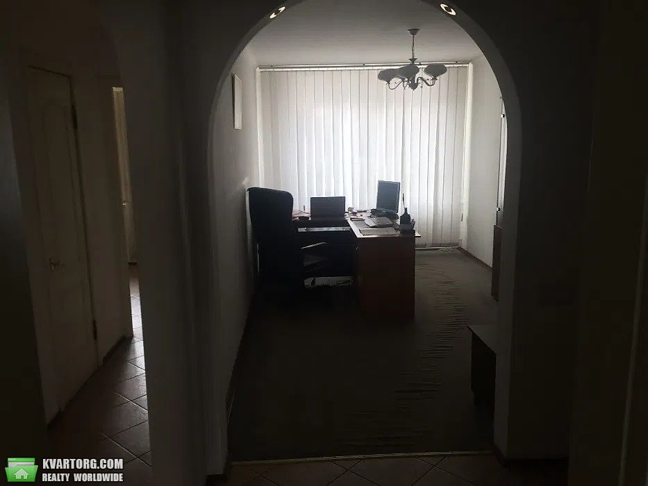Sell 3-room apartment. Киев,  Липковского — photo 2