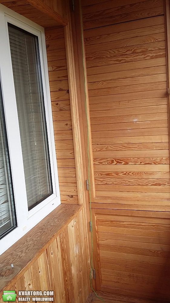 Rent out 2-room apartment. Киев, Соломенская — photo 10