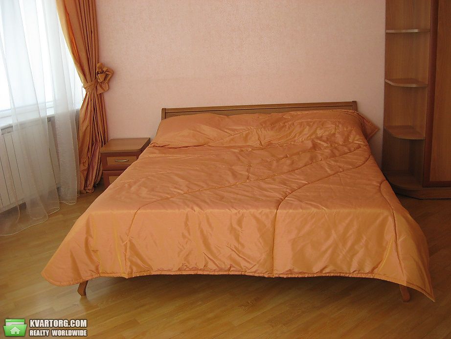 Rent out 3-room apartment. Киев,  Тимошенко — photo 2