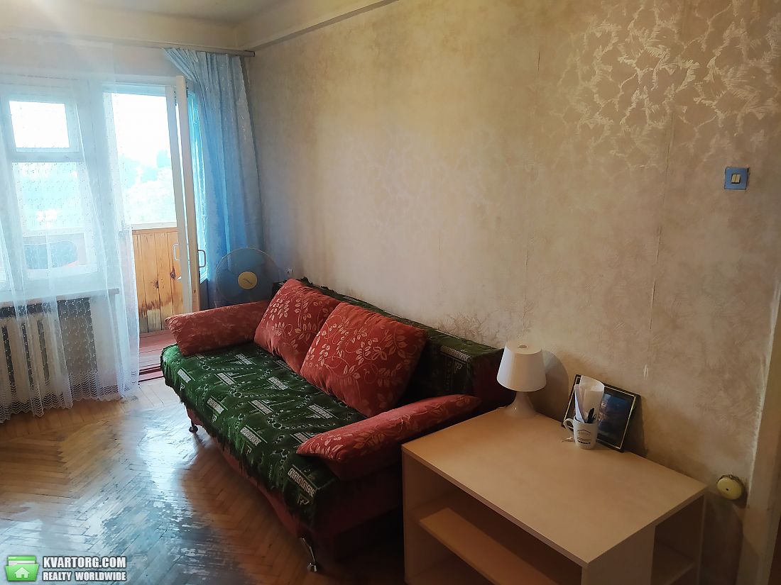 Rent out 1-room apartment. Киев,  Чоколовский бул — photo 1