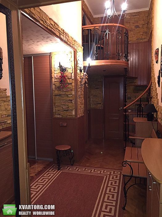 Sell 2-room apartment. Киев,  Константиновская — photo 2