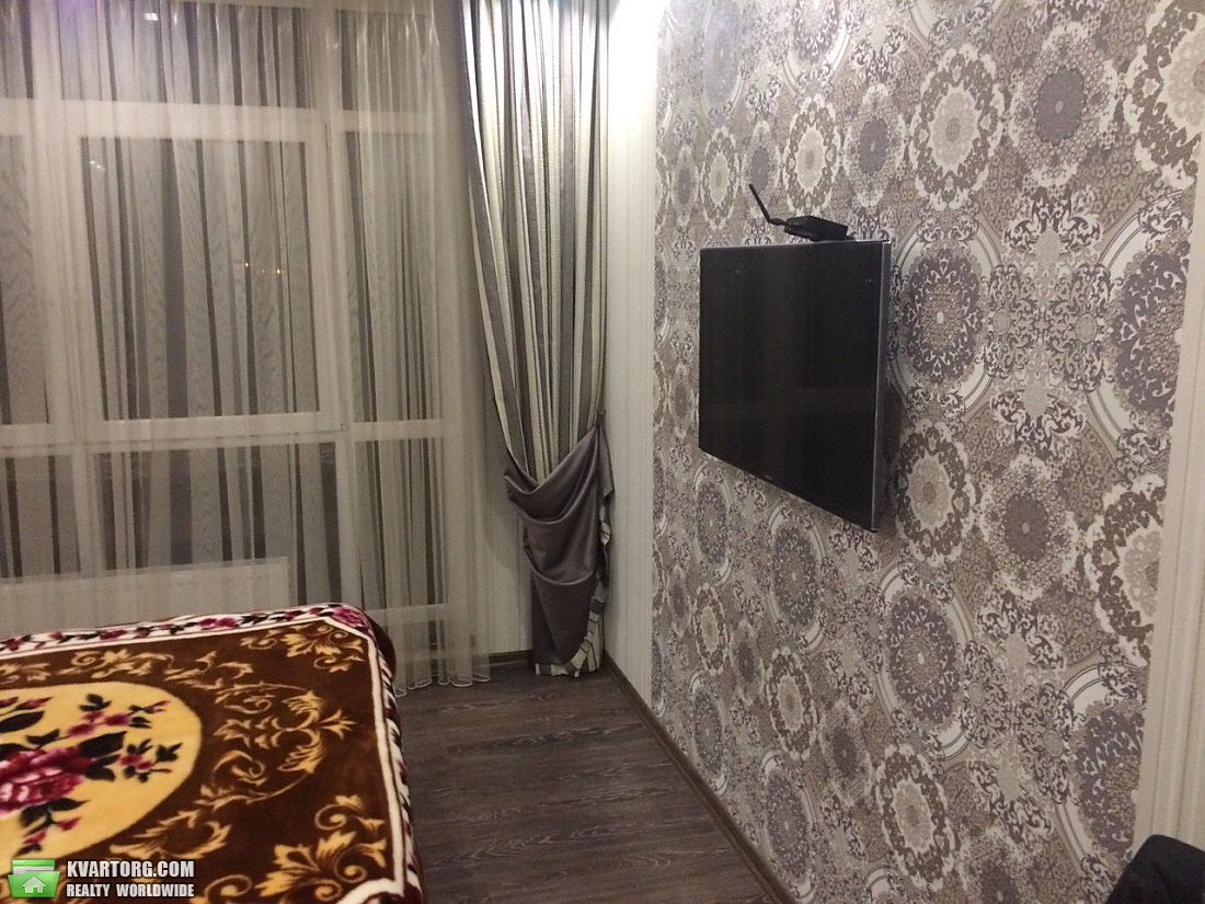 Sell 3-room apartment. Киев, шалимова — photo 1