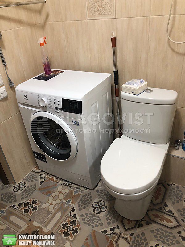 Rent out 1-room apartment. Киев,  Малоземельная — photo 4