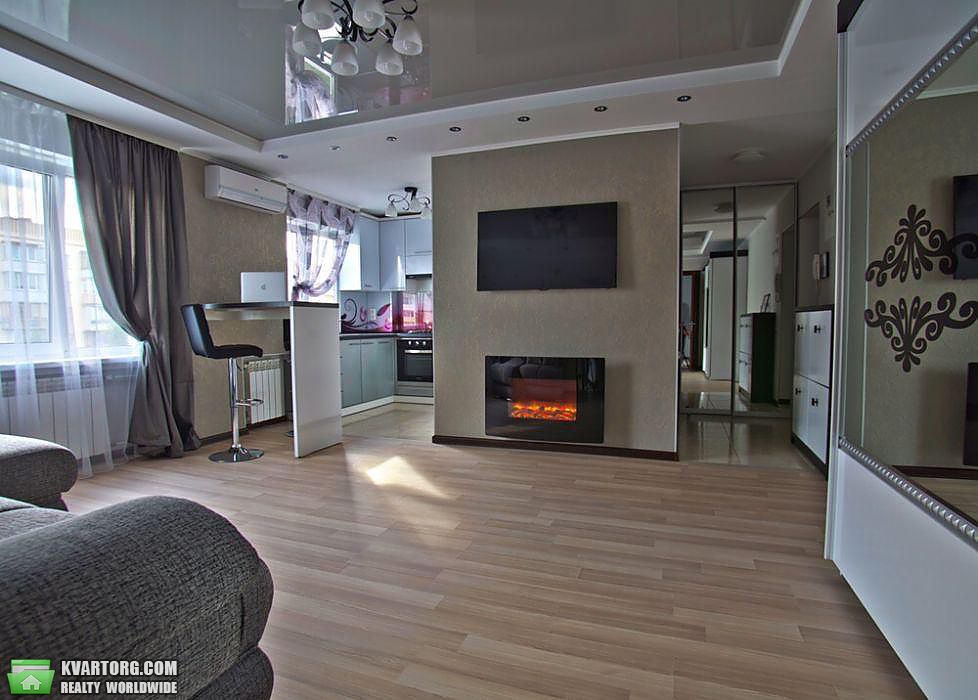 Rent out 2-room apartment. Киев,  Леси Украинки бул — photo 2