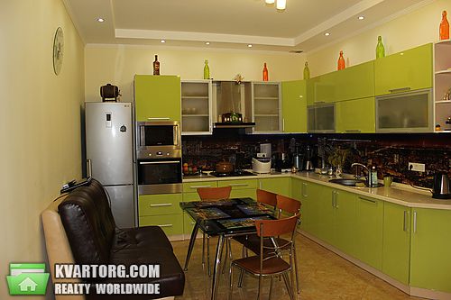 Sell house. Киевская обл., Лесная — photo 1