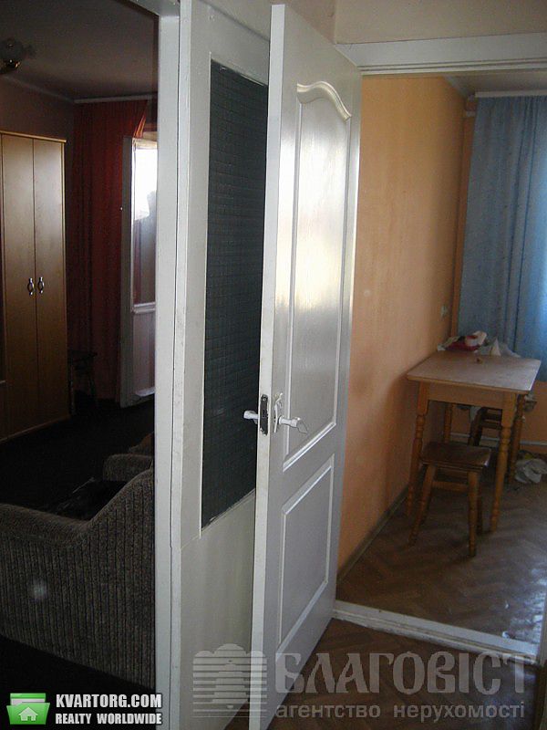 Sell 3-room apartment. Киев,  Кирило-Мефодиевская — photo 8