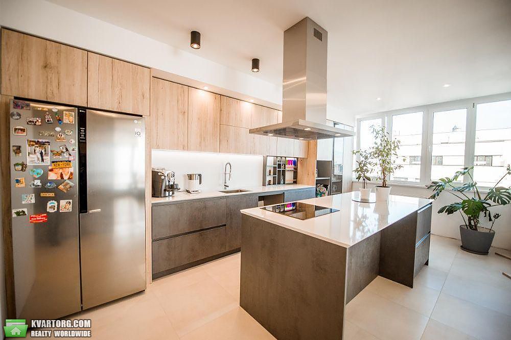Sell 4-room apartment. Киев,  Конева — photo 3