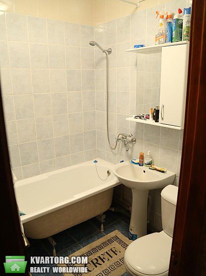 Sell 2-room apartment. Киев, Курская — photo 3