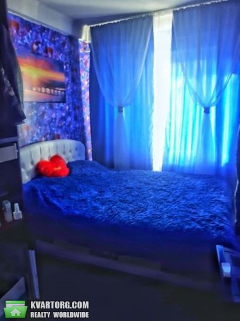 Sell 2-room apartment. Киев,  Воссоединения пр — photo 4