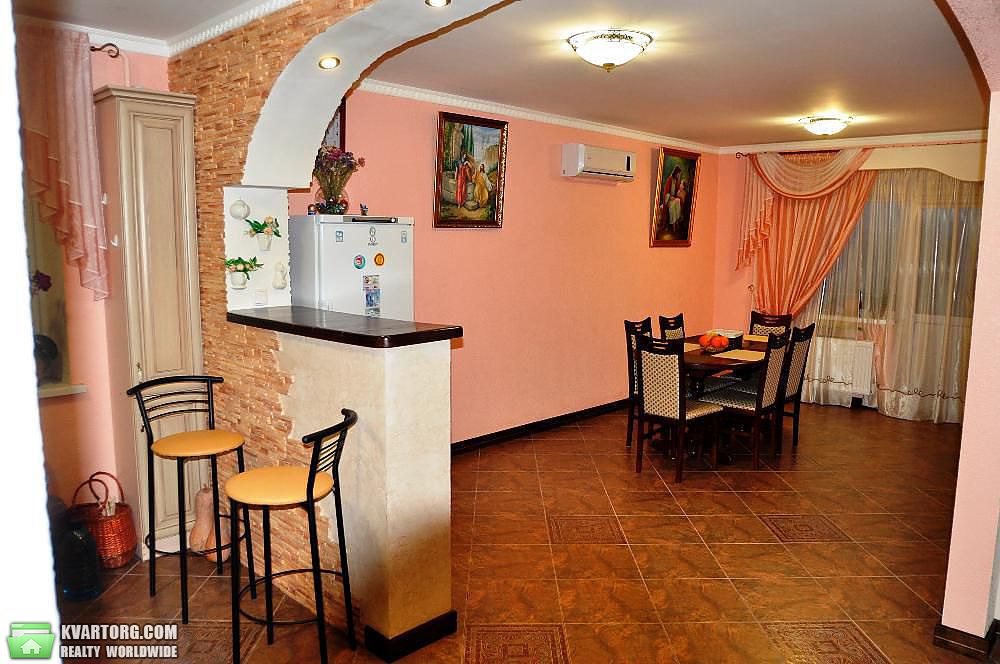 Sell 4-room apartment. Киев,  Радужная — photo 1
