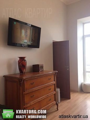 Rent out 2-room apartment. Киев,  Стрелецкая — photo 7