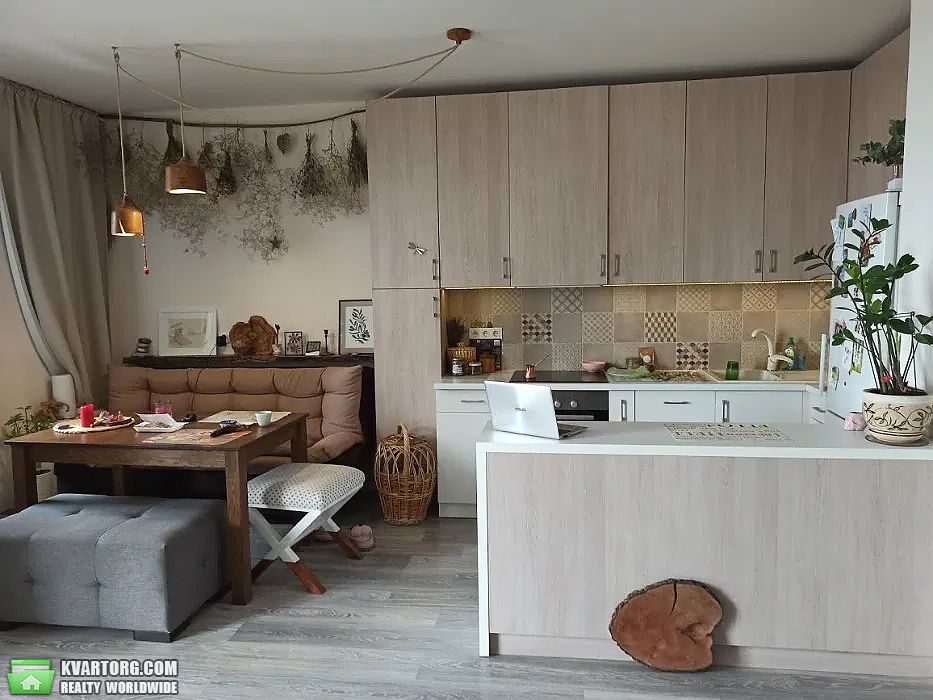 Sell 1-room apartment. Киев,  Клавдиевская — photo 1