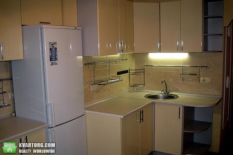 Rent out 1-room apartment. Киев,  Туманяна — photo 3