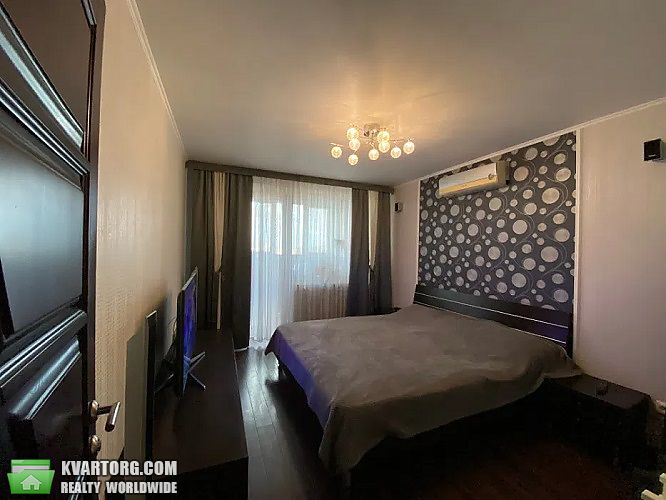 Sell 3-room apartment. Киев,  Булгакова — photo 1