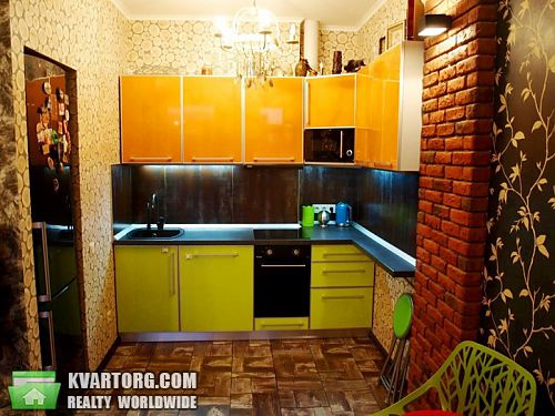 Sell 3-room apartment. Киев, Регенераторная — photo 2