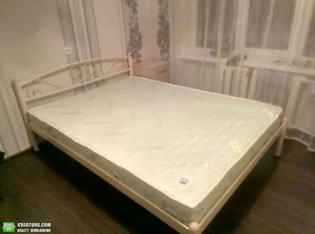 Rent out 1-room apartment. Киев, Правды пр — photo 1