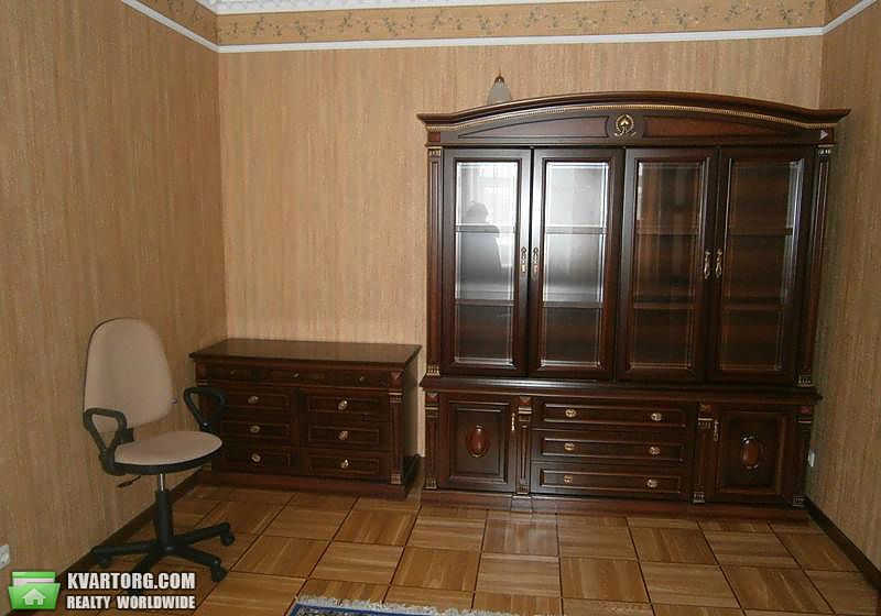Rent out house. Киев,  Петропавловская Борщаг. — photo 4