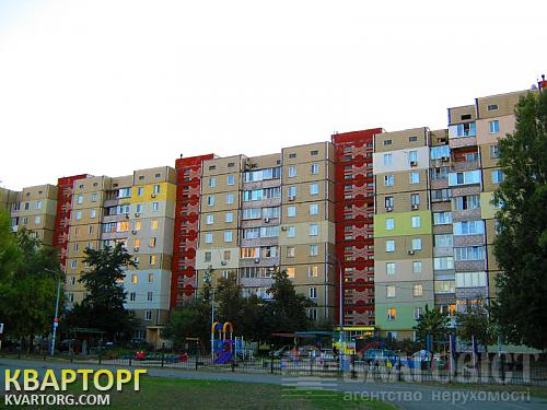 Sell 2-room apartment. Киев, Ревуцького — photo 1
