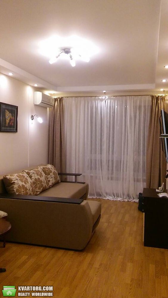Rent out 1-room apartment. Киев,  Ракетная — photo 5