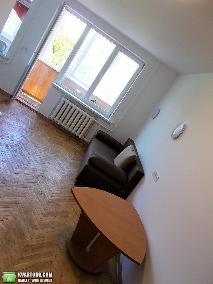 Rent out 1-room apartment. Киев,  Львовская — photo 7