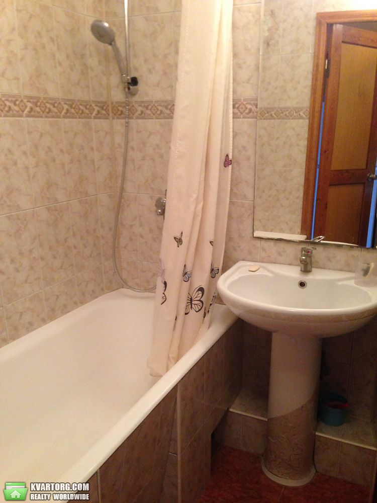 Rent out 3-room apartment. Харьков, юбилейный — photo 3