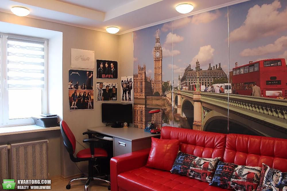 Sell 3-room apartment. Киев,  Никольско-Слободская — photo 2