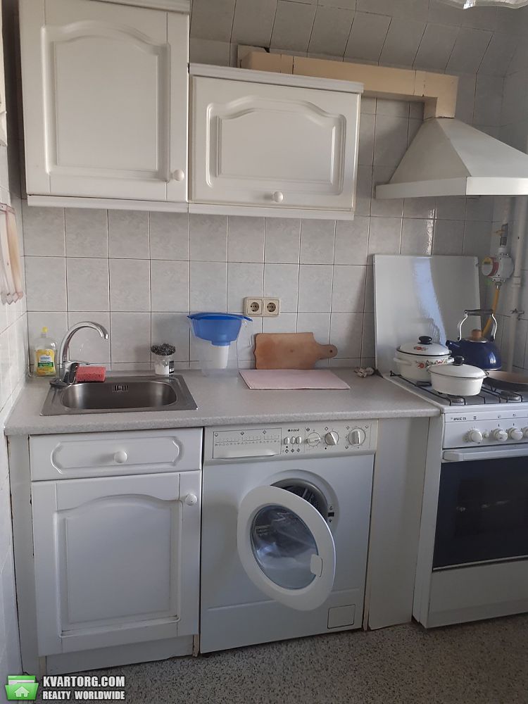 Rent out 1-room apartment. Киев,  Липковского — photo 2