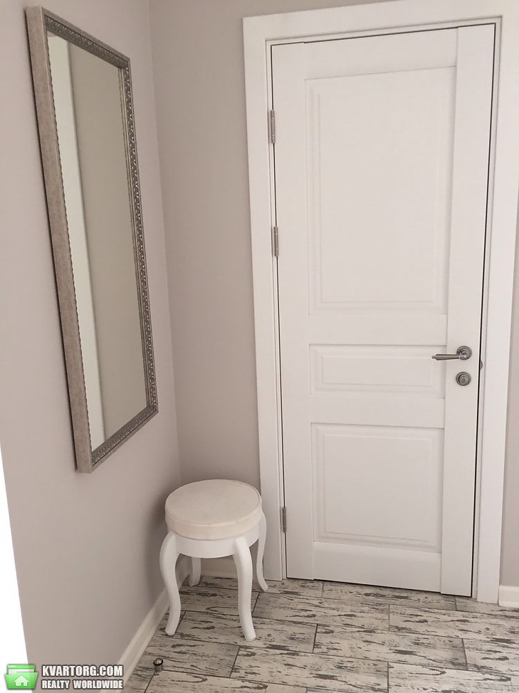 Rent out 2-room apartment. Киев, Вышгородская — photo 10