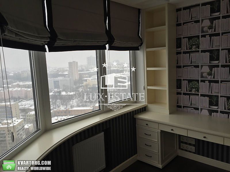 Rent out 2-room apartment. Киев,  Леси Украинки бул — photo 1