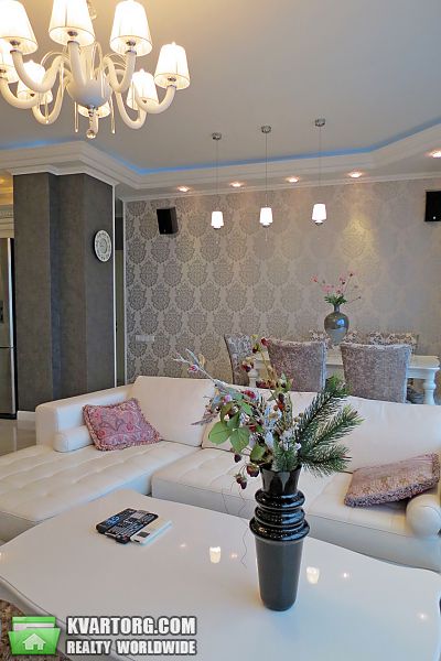 Rent out 3-room apartment. Одесса, Литературная — photo 2