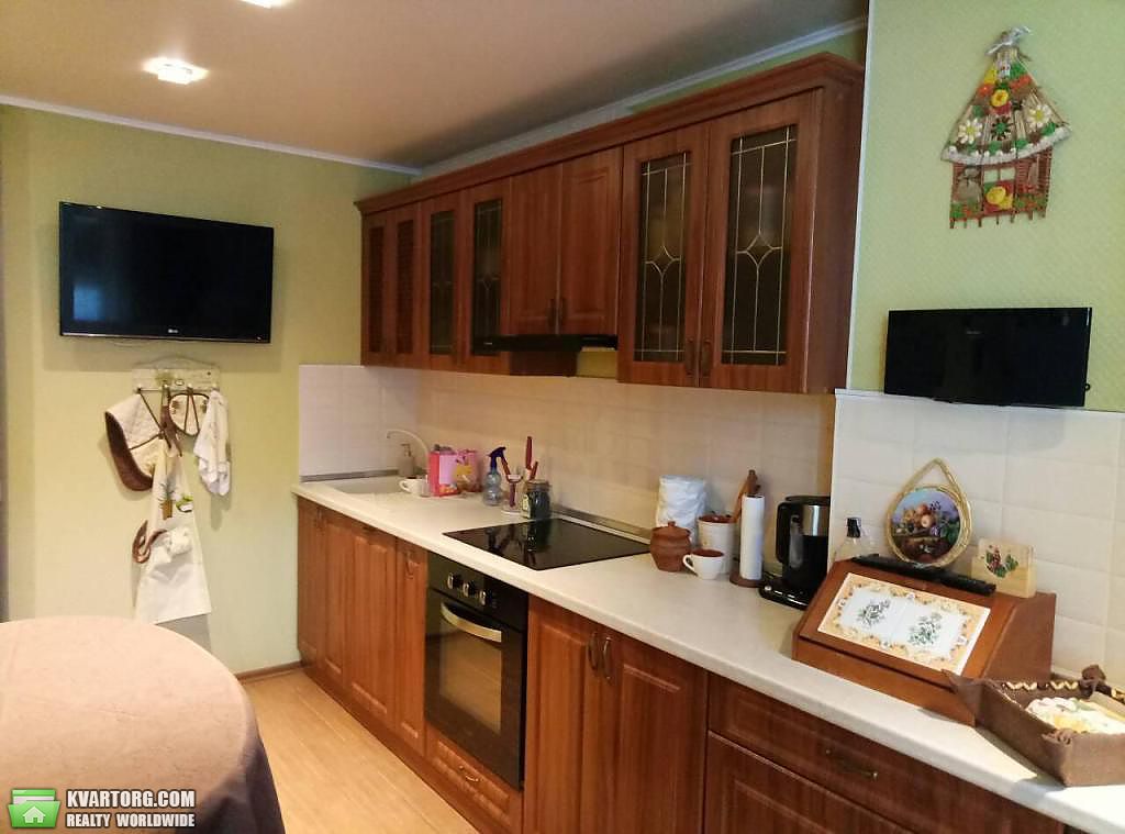Rent out 3-room apartment. Киев,  Тарасовская — photo 6