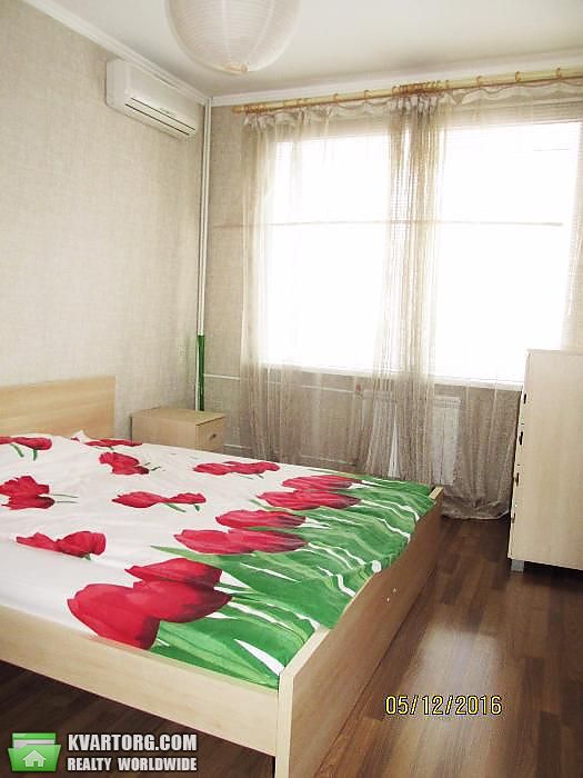 Rent out 2-room apartment. Киев,  Шелковичная — photo 4