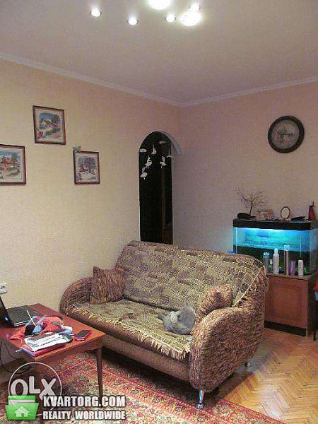 Sell 3-room apartment. Киев,  Строителей — photo 1